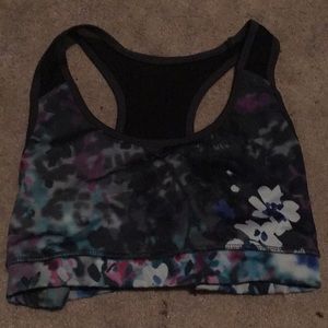 Sports bra